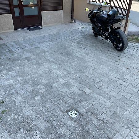 Bora Apartmani - Free Parking - City Center Vranje Luaran gambar