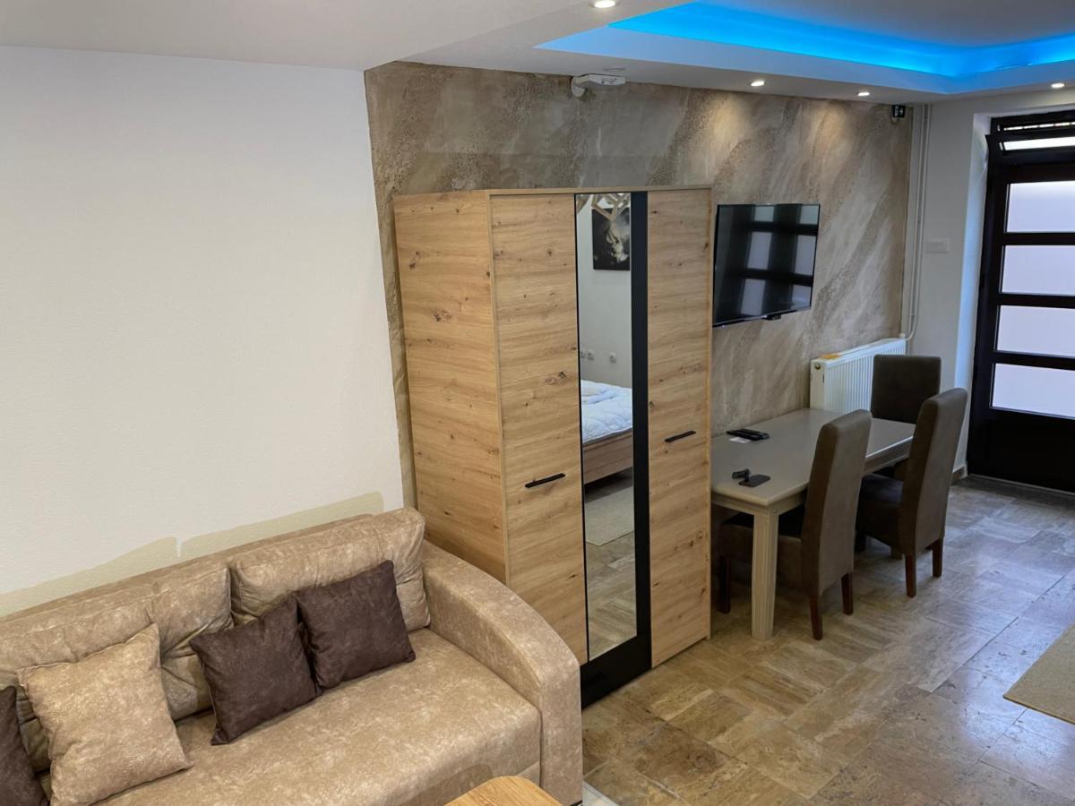 Bora Apartmani - Free Parking - City Center Vranje Luaran gambar