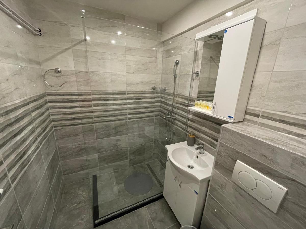 Bora Apartmani - Free Parking - City Center Vranje Luaran gambar